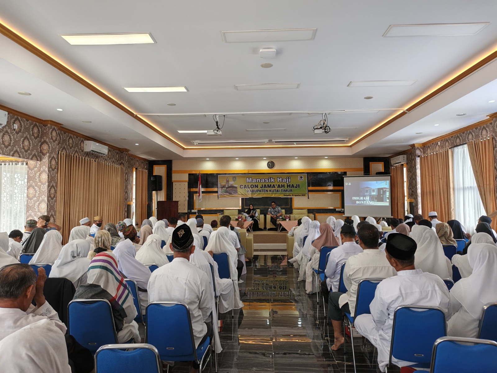 Imigrasi Bontang Laksanakan Sosialisasi Layanan Paspor bagi Calon Jamaah Haji Kabupaten Kutai Timur